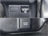 【アクセサリーコンセント】1500Wまで使えるアクセサリーコンセントを車内2カ所に設置☆1500W以内なら複数の電気製品を同時に使えて停電などの災害時やキャンプなどのアウトドアでも大活躍します!
