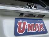 バックカメラが付いているので後方確認が非常にしやすいです。今や運転初心者も熟練者も必須装備!ついていて損はないですね♪