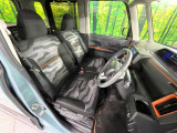 運転席シート廻りは使用感も少なく、良好な状態となっています。丁寧に使われていたことがよくわかりますね。