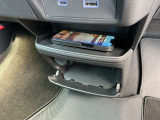 センターロアトレイ