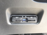 ★ETC★ETC車載器により料金所を停止せずにスムーズに通過できます。高速道路利用時の利便性向上と、混雑緩和に役立つ装備です。
