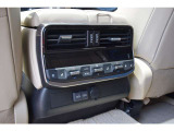 気になるお車のご相談はLINEが早くて便利です。LINEホームタップ後&rarr;右上+&rarr;検索&rarr;ID検索【@276chuzf】で追加後、希望車種やご質問を送るだけでOK!!写真・動画・お見積りもすぐお届け!下取り車の査定もOK!