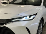 LEDヘッドライトです。デザイン性がよくとても明るいので、夜間の走行や悪天候でも安心です。しかも長寿命!