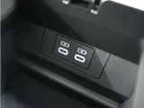 ◆USBチャージャー◆使いやすい場所に装備されています。
