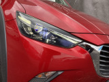 LEDヘッドライトで明るく照らします