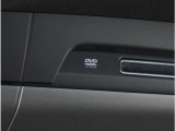 【DVD】DVD再生可能です。お好きな映画、ドラマ、アニメを車内でお楽しみください。