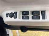 「車両状態証明書」には写真では映りにくい小さい傷や内装の状態も詳しく記載してあります。ご不明な点は遠慮なくお尋ねください。