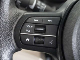 ◆オーディオリモコンスイッチ◆視点をそらすことなく、ボリューム調整・オーディオソース切替・選曲の操作が可能に。安全運転にひと役買います♪