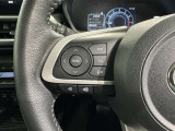 ステアリングスイッチ装備!運転しながら手元でオーディオの操作などができます。