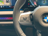 ハンドル左側はアクティブクルーズコントロール関係のスイッチが集約。