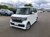 【車体写真】ボディカラーは、プラチナホワイトパールです!