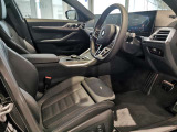 BMWプレミアムセレクション前橋では、高年式低走行モデルからMモデル、年式が経ちなかなかディーラーでは見かけないモデルまで幅広いラインナップで認定中古車を取り扱っております。品質に自信があります。