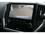 リヤカメラ付きで駐車も楽々、後方の映像を確認でき安心です