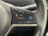 【プロパイロット】日産イチオシの運転支援システムです。全車速域追従式クルーズコントロールやレーンキープで長距離運転をアシストしてくれます。