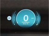 『運転』に対するBMWのこだわりはメーターパネルにも表れております。視野性の良いメーターパネルは疲労感の軽減と、運転の楽しさをもたらしてくれます。