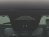 ◆Honda SENSING◆ カメラ等装置で精度の高い検知能力を発揮、安全運転を支援します。ステアリング上のコントローラーに注目!