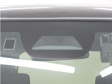 ◆Honda SENSING◆ カメラ等装置で精度の高い検知能力を発揮、安全運転を支援します。ステアリング上のコントローラーに注目!