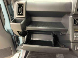 認定中古車はご購入から1年間・距離無制限の保証付き!(年式により6ケ月・距離無制限となります)