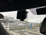 衝突被害軽減ブレーキが付いております。万一の際はブレーキをサポートします。