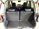 普段のお買い物や通勤、送迎等に十分な荷室スペースを確保しております。セカンドシートを倒すと、大きな荷物の積載も可能です♪