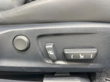 【パワーシート】スイッチ一つで簡単にシートの微調整が可能!電動だから力もいりません!快適なシートポジションにセットして、快適なドライブをお楽しみください。