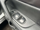 運転席側ドア操作部