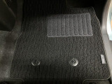 純正カーペットマット付き♪もちろんクリーニング済みです。