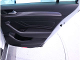 認定中古車は、納車前に専用の機械を使用して71項目の点検を行っております。