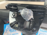 自社整備工場を完備!ご購入後のアフターメンテナンスもロイヤルに全てお任せください!