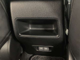 スマホやタブレットの充電など車内にあると便利なアイテム。