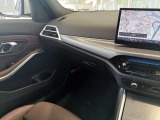BMWプレミアムセレクション前橋では、高年式低走行モデルからMモデル、年式が経ちなかなかディーラーでは見かけないモデルまで幅広いラインナップで認定中古車を取り扱っております。品質に自信があります。