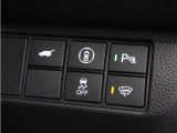 ◆パーキングセンサーシステム◆車庫入れの時などに近くに障害物がある場合、障害物までの距離を音で知らせてくれます。