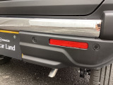 リアパーキングセンサー付きで車庫入れなども安心
