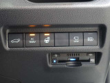 オートマチックハイビームを装備しております☆先行車や対向車のライトを認識し、ハイビームとロービームを自動で切り替える機能です!夜道の視界を確保してくれますので安心ですね♪