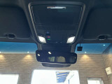 Honda CONNECTによりスマホで施錠・解錠やエアコン操作ができるのはもちろん、イザという時にワンボタンで緊急サポートセンターへ通報することもできます!
