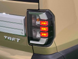 視認性と個性を演出するリヤコンビネーションランプ(LEDストップランプ)