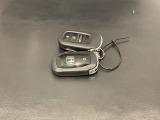便利なスマートキー。ボタンひとつで開錠できます。