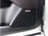 【BOSEサウンド】BOSE社との共同開発により室内空間に最適な音響チューニングを施し、クリアで臨場感のあるダイナミックサウンドをお楽しみいただけます。