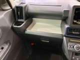 納車前にはプロのメカニックが、各部の点検を行います。ディーラーにしか出来ない品質、そしてサービスできっと満足していただけると思います!