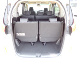 ◆定員乗車時のカーゴルームです。普段のお買い物の荷物やたくさんの収納が可能です。