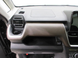 その他にお車ご購入に関して、気になる点やご不明な点がございましたら、「見積依頼」ボタン、もしくは無料ダイヤルより各店舗へお問合せください。