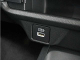 ◆USBチャージャー◆使いやすい場所に装備されています。