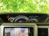 必要な情報を一目で確認でき、運転をサポートします。シンプルで分かりやすい表示で、安全運転を心がけましょう。