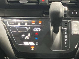 パネルシフトになっているので足元もゆったりしていて長距離の運転時ゆったり楽ちんです♪♪