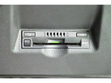 【ETC】高速道路の料金所をストレスなく通過、話題のスポットやサービスエリアに多い「スマートIC」利用時は必須のアイテムです。当店でセットアップを実施、ご納車当日からすぐにご利用いただけます