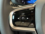 ACCアダプティブクルーズコントロールの操作はステアリングで行います。車間距離の調整も同じです。
