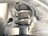 お車を安心してお乗りいただく為には、足回りの定期点検が欠かせません。サービスサポート(有償保証)では無料点検もご提供しており、安心のカーライフをお過ごしいただけるサポート体制が整っています。