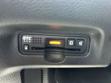 【ETC】有料道路を利用する際に料金所で停止することなく通過できるETC車載器が装備されております。セットアップを行うことでご利用可能となります。