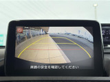 バックモニターは、後退時の安全をサポートします。映像を鮮明に確認でき、安心して駐車や後退操作が可能です。運転の苦手な方にも安心です。