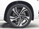 【在庫展示店舗】ボルボカー柏の葉 04-7137-3177